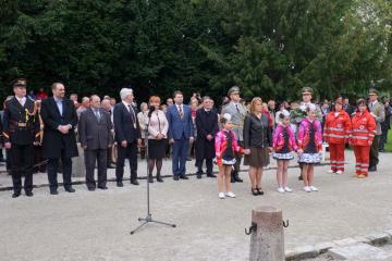 Pietna spomienka na M.R.Štefánika obr.16 Pietna spomienka na M.R.Štefánika obr.16