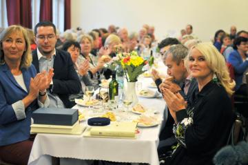 Mesiac úcty k starším obr.9 Mesiac úcty k starším obr.9