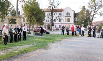 74. výročie oslobodenia obce obr.13 74. výročie oslobodenia obce obr.13