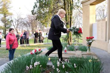 74. výročie oslobodenia obce obr.7 74. výročie oslobodenia obce obr.7