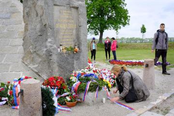 Za M.R. Štefánikom po Ivanke obr.15 (Mohla M.R. Št Za M.R. Štefánikom po Ivanke obr.15 (Mohla M.R. Št